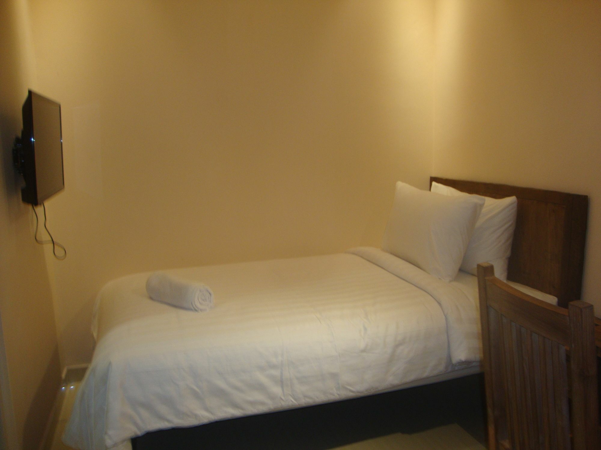 Hotel Front One Boutique Baluran Malang Exterior foto