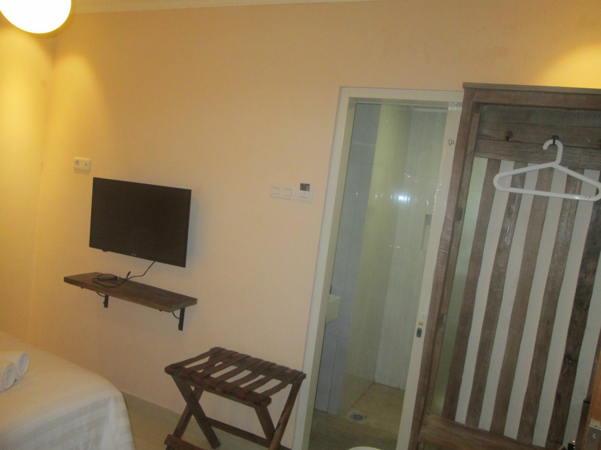 Hotel Front One Boutique Baluran Malang Exterior foto