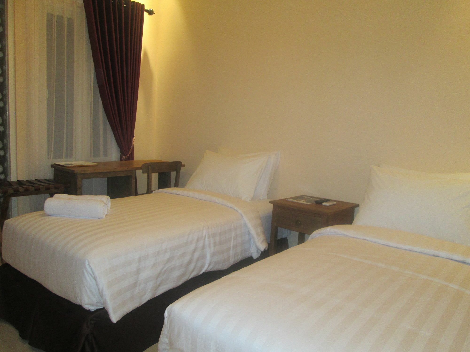Hotel Front One Boutique Baluran Malang Exterior foto